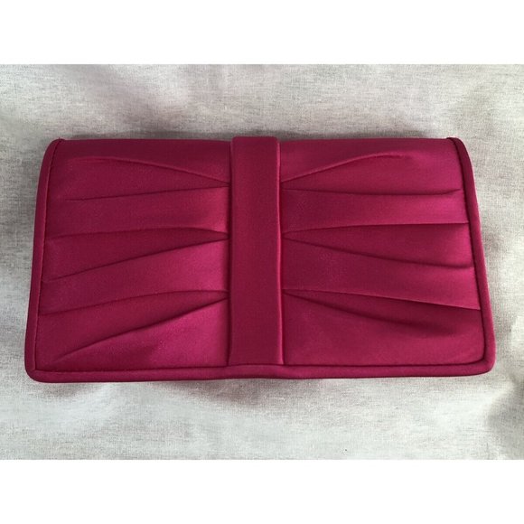 NWOT La Regale Bag Clutch Pink Pleated Flap Closure Magnetic Snap Satin Lined - Picture 2 of 12